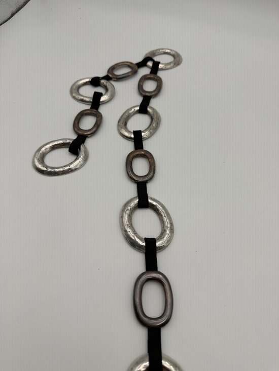 Hammered Metal Link Stretch Belt Silver Tone main image 4